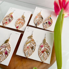 Leaf Earrings With Seasonal Flower Petals No.39