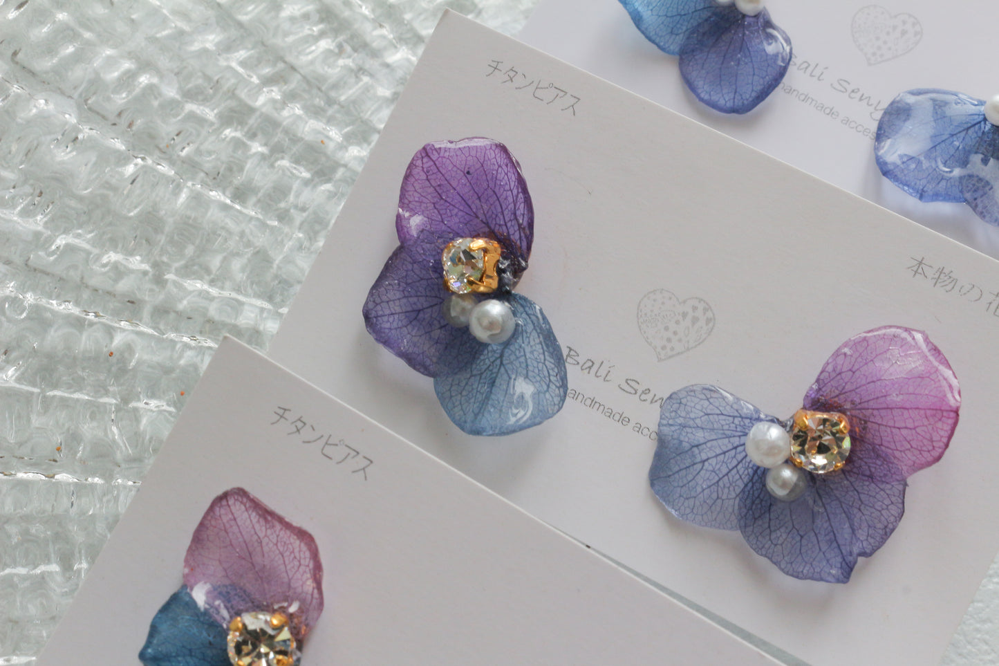 Hydrangea Wing No.143- Titanium Pierce(ピアス）
