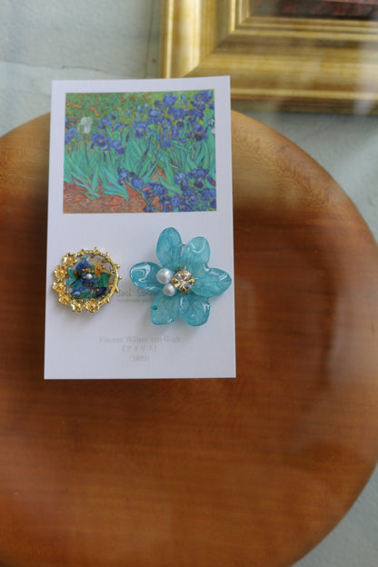 Gogh Inspired Flower and Medallion No. 4 Pierceチタンピアス -アイリス