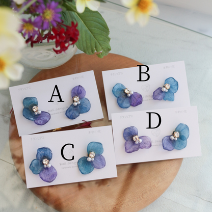 Hydrangea Wing No.136- Titanium Pierce(ピアス）