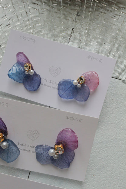 Hydrangea Wing No.143- Titanium Pierce(ピアス）