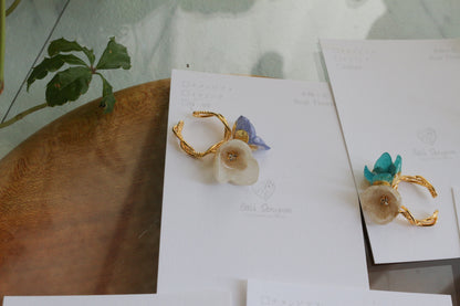 Double Hydrangea Ear-Cuff No.3