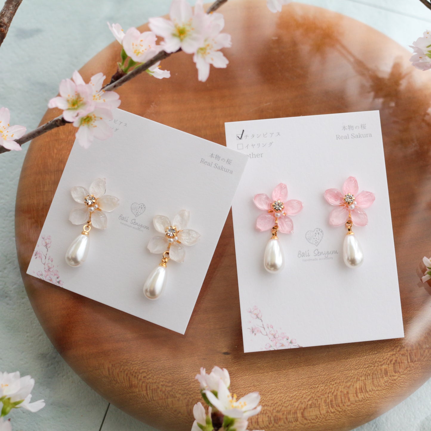 Small Someiyoshino Sakura Earrings with Drop Pearl