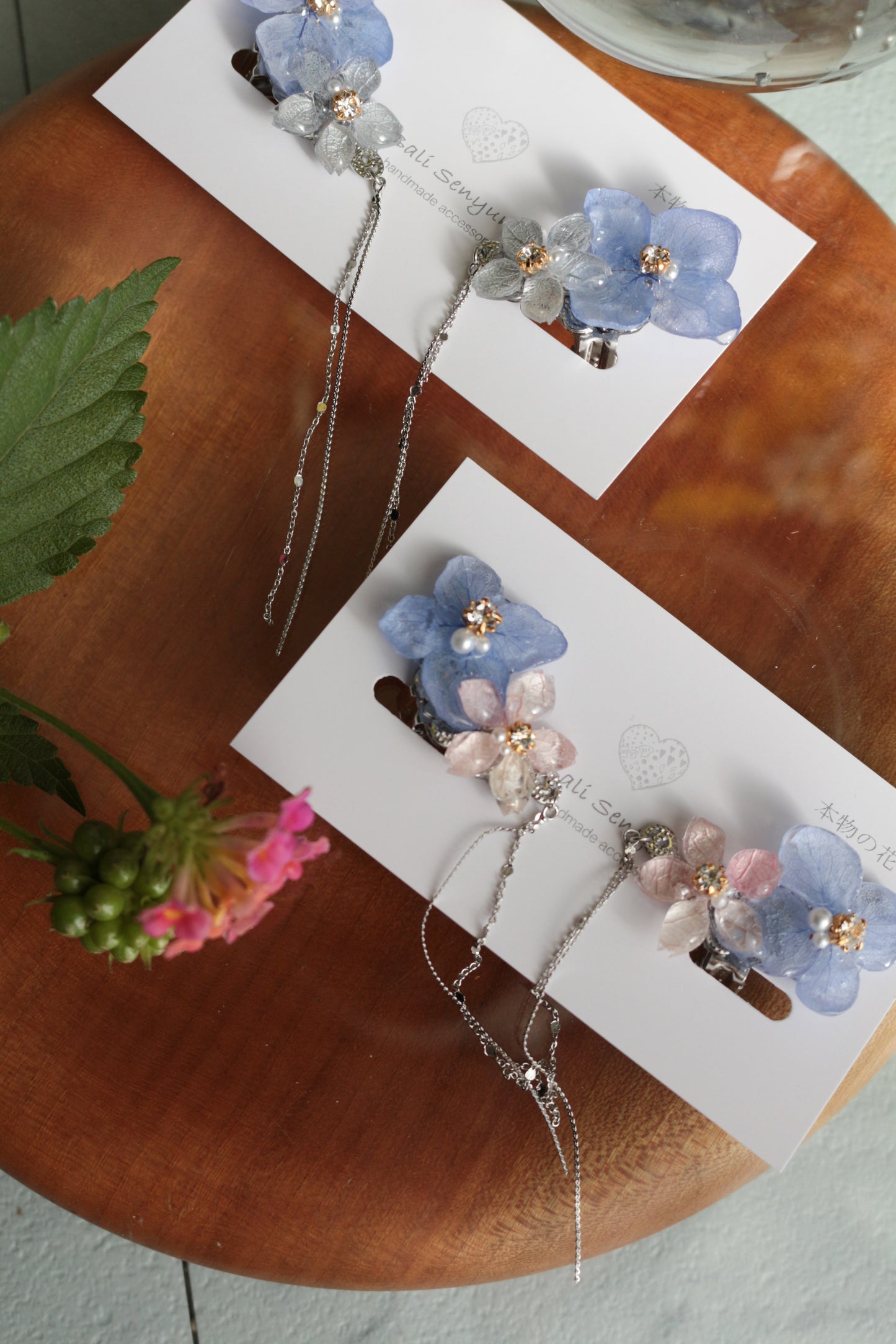 Hydrangea Flying Butterfly  No.44 - Clip-on(イヤリング）