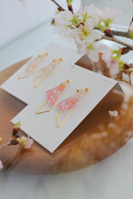 Triangular Floral Earrings With Someiyoshino  #S014