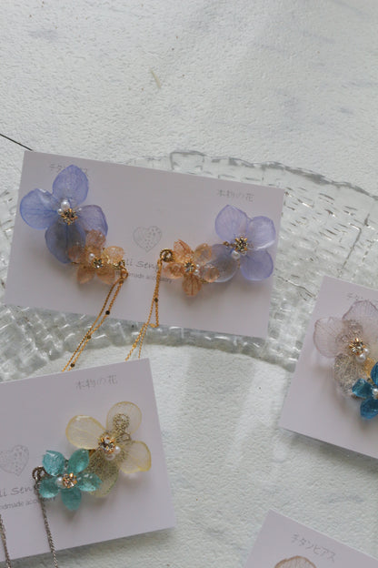 Hydrangea Flying Butterfly Earrings No.56 - Titanium Pierce(ピアス）