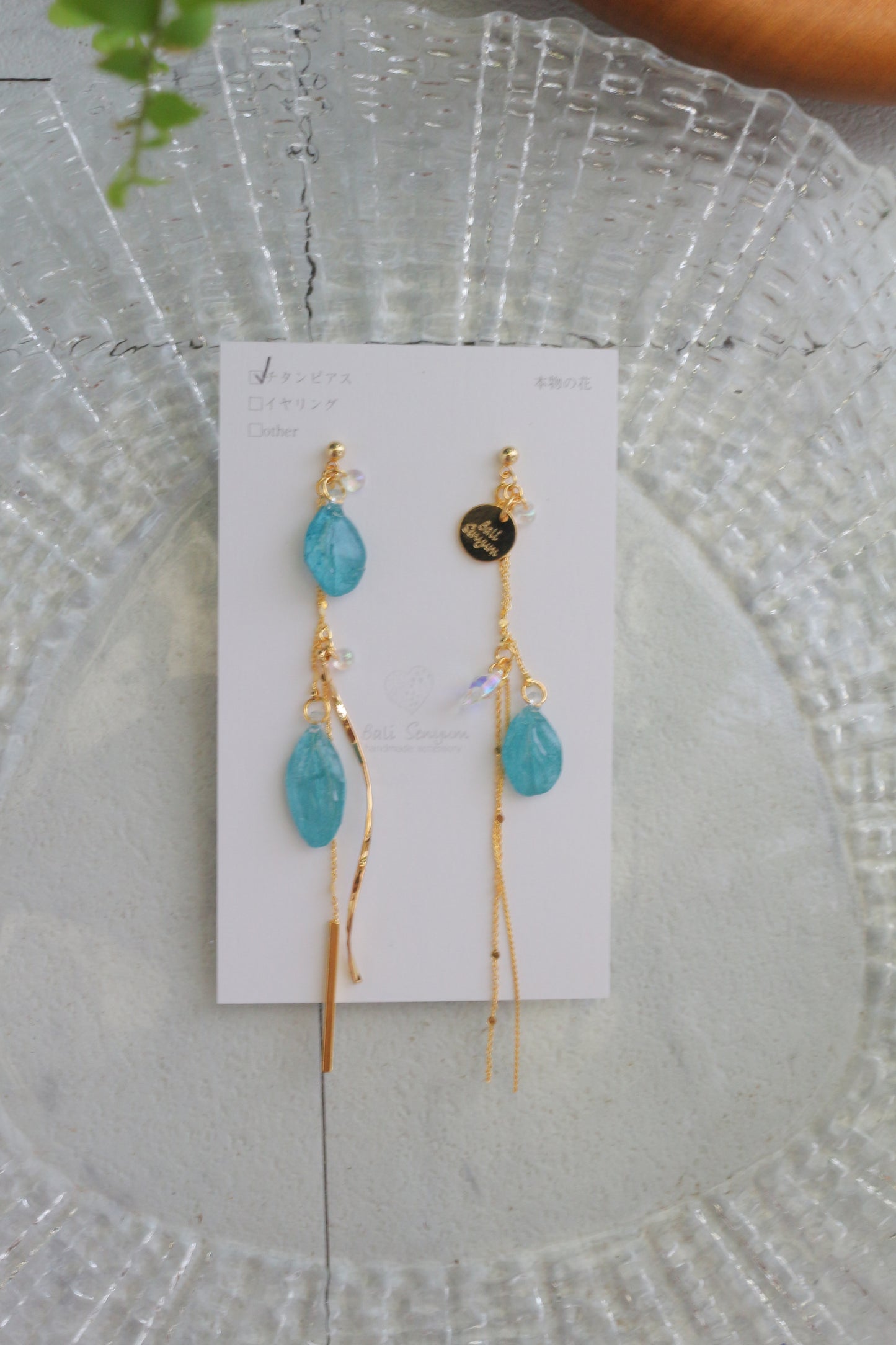 Flowing Hydrangea Earrings No.1 ピアスorイヤリング