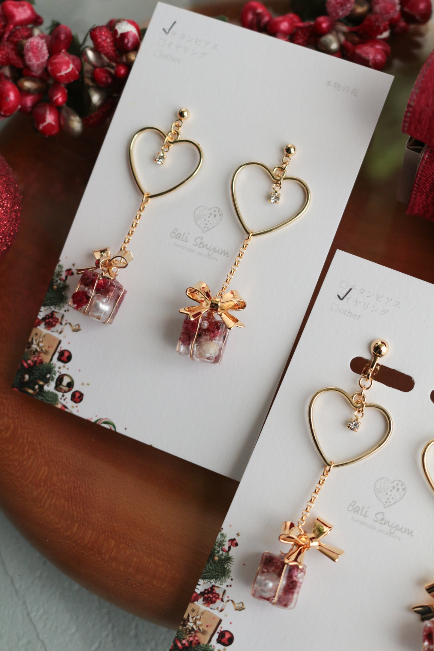 Christmas Heart Earring