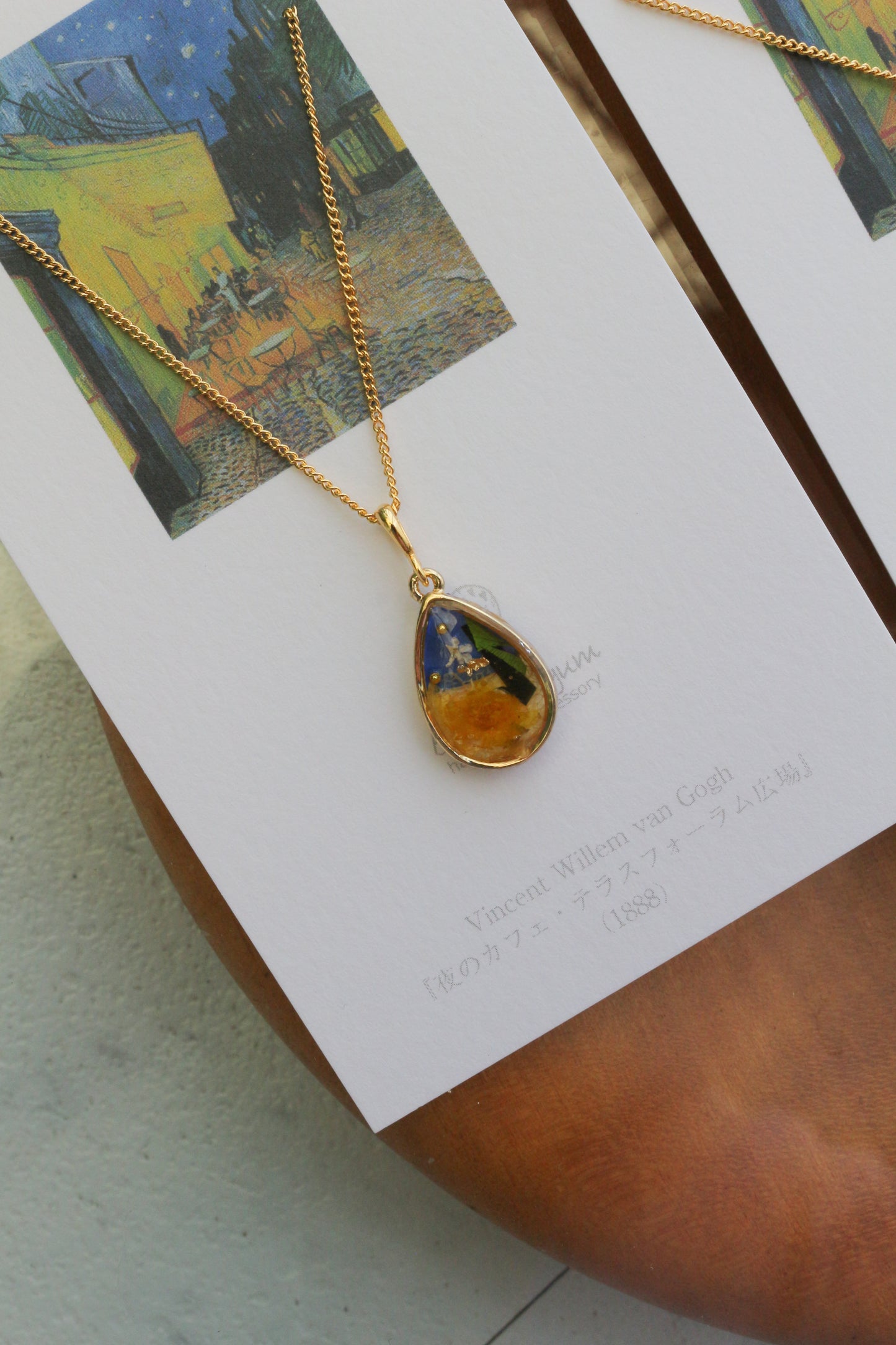Gogh's Irises Inspired Necklace - 夜のカフェテラス