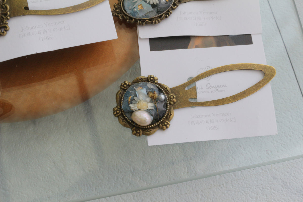 Vermeer Inspired Flower Book Mark No.1 - 真珠の耳飾り