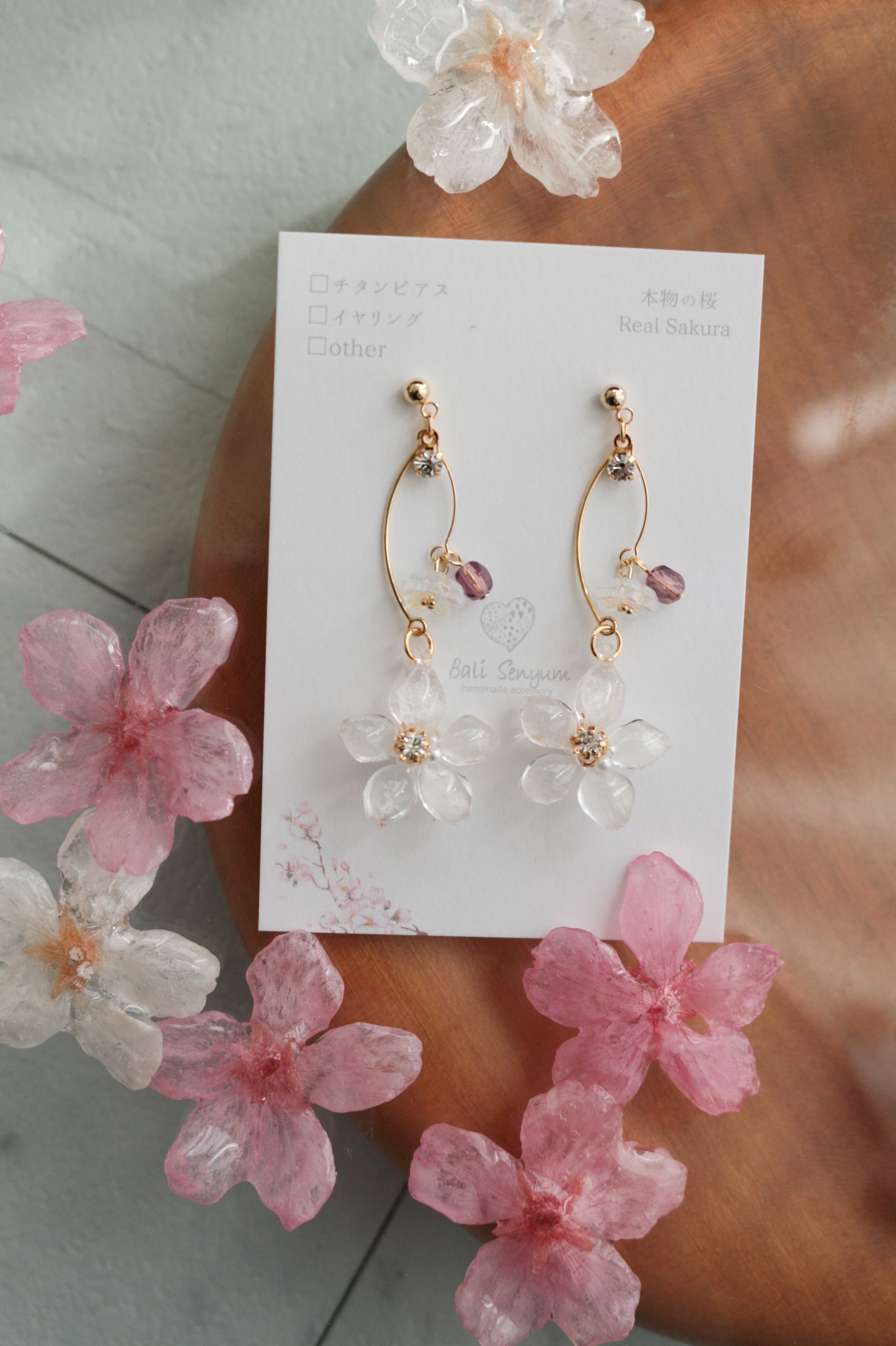 Someiyoshino Sakura Hanami Earrings