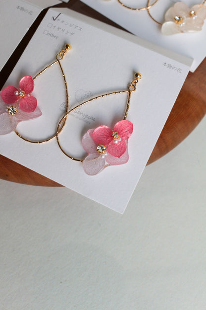 Teardrop Hoop Earrings with Hydrangeas No.17