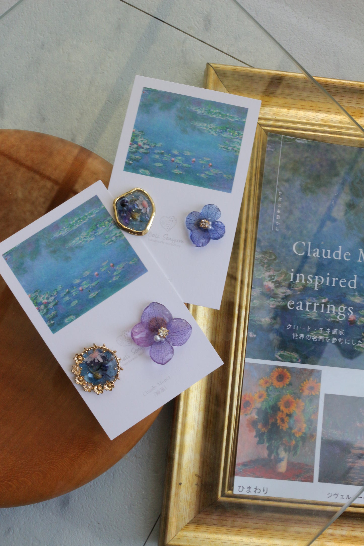 Monet Inspired Flower and Medallion No.25 ピアスTitanium Pierce 睡蓮