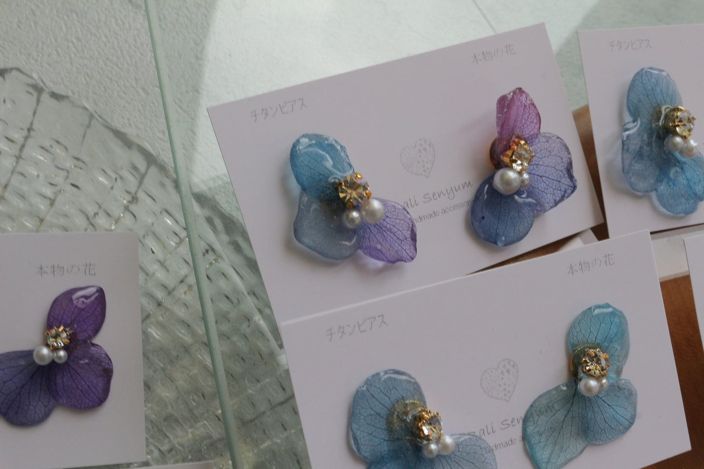 Hydrangea Wing No.145- Titanium Pierce(ピアス）