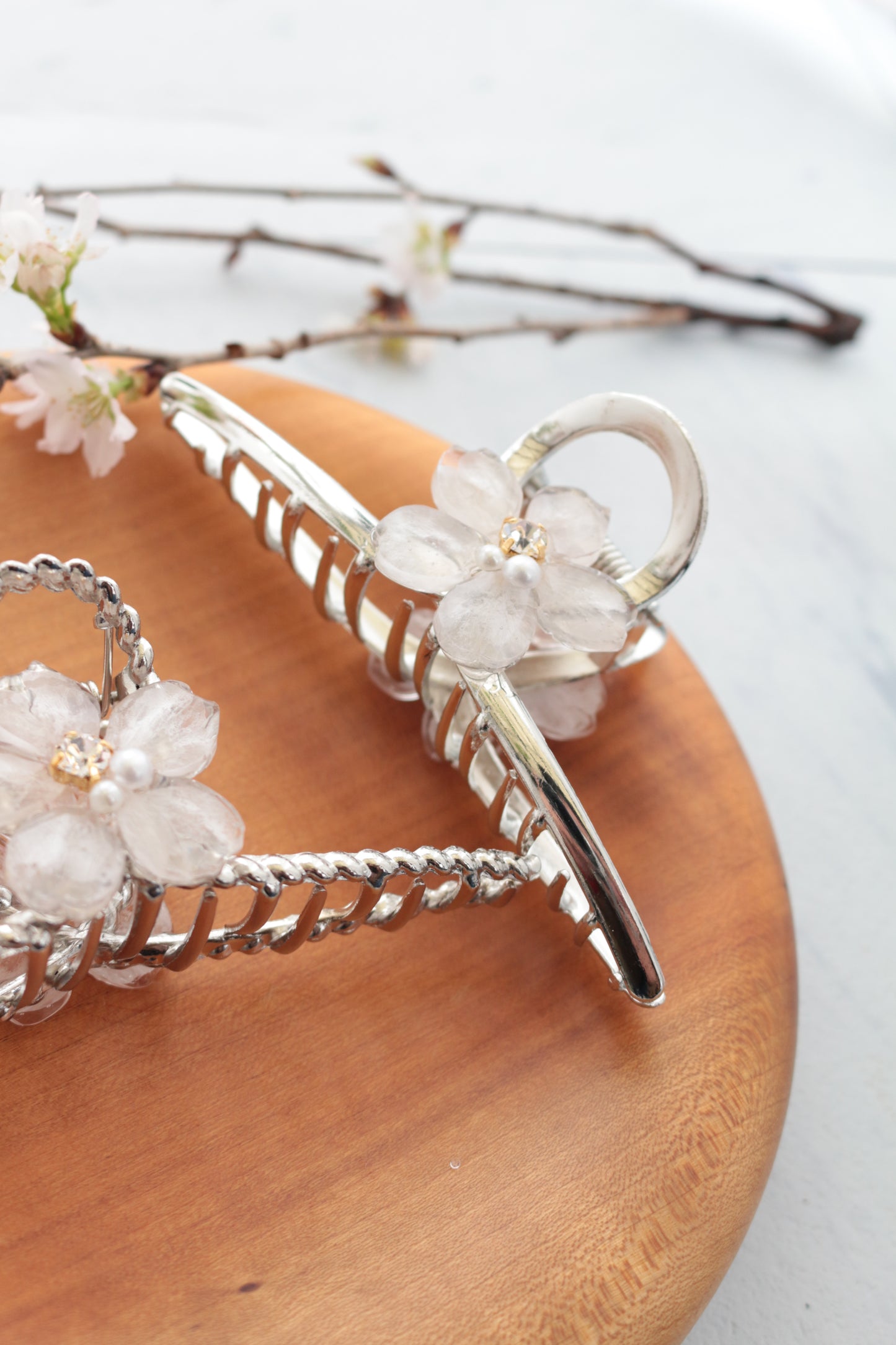 Someiyoshino Sakura Silver Color Hair Clip - White  Big