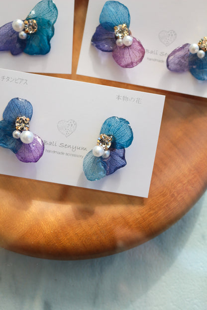 Hydrangea Wing No.141- Titanium Pierce(ピアス）