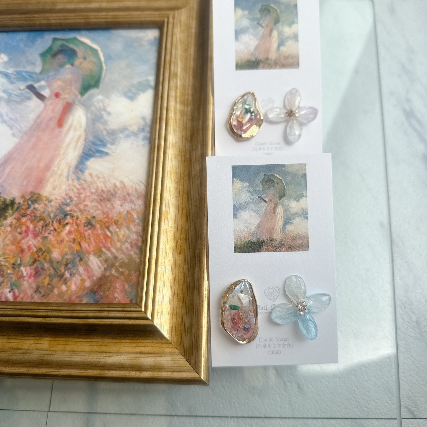 Monet Inspired Flower Earrings No.2 イヤリング　Clip-on　"日傘をさす女性"