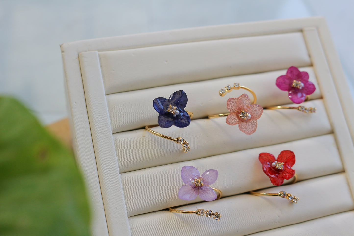 Hydrangea Three Gems NEW Ring No.13
