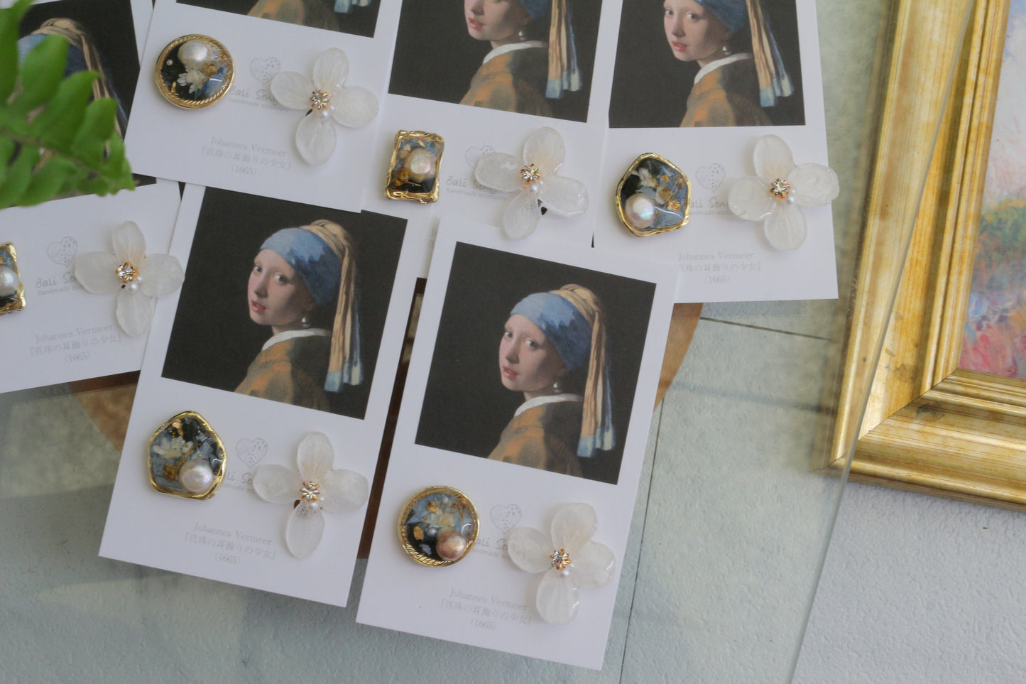 Vermeer's Inspired Flower and Medallion No.5 イヤリング Clip-on 真珠の耳飾りの少女