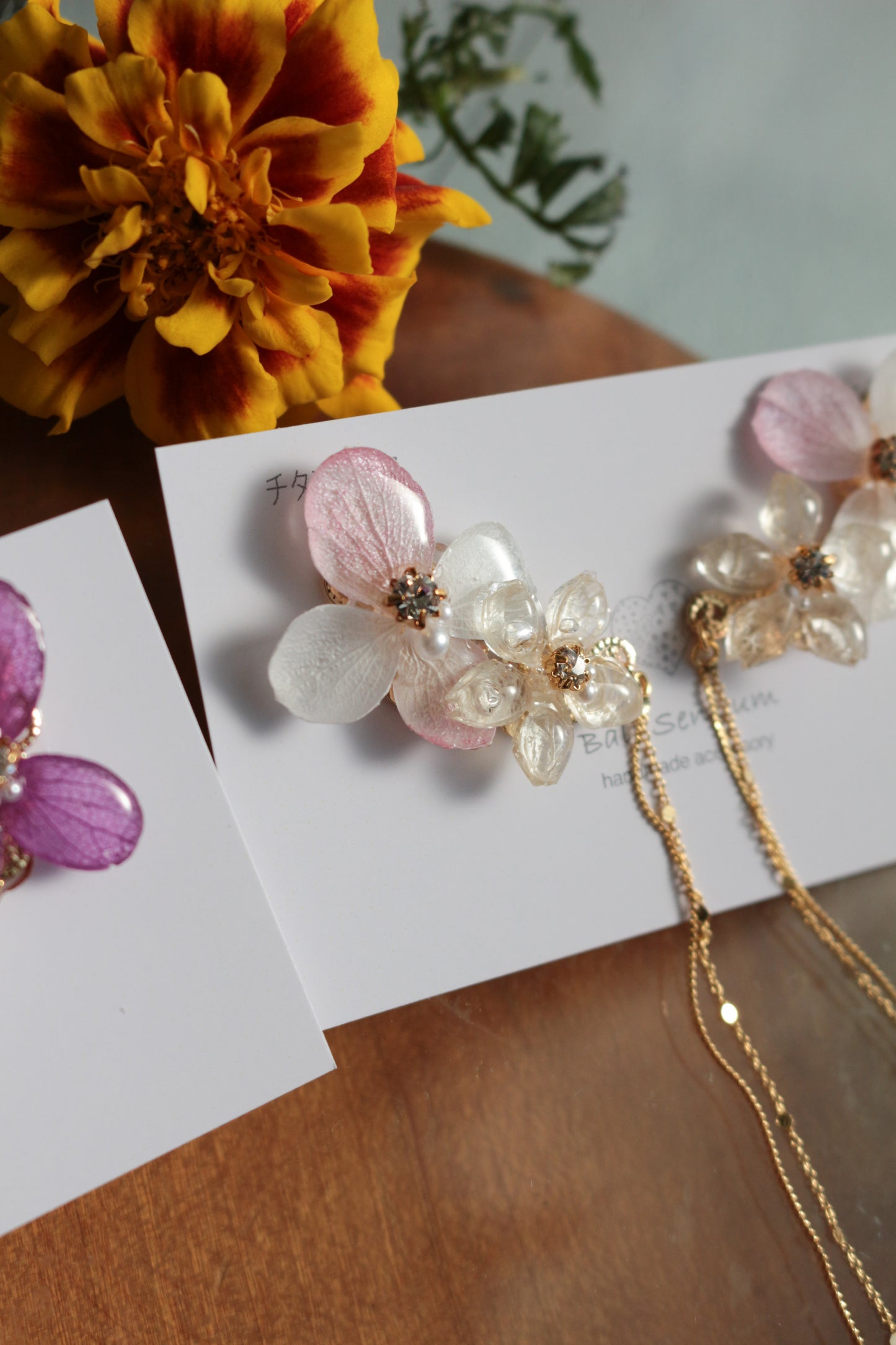 Hydrangea Flying Butterfly Earrings No.41 - Titanium Pierce(ピアス）