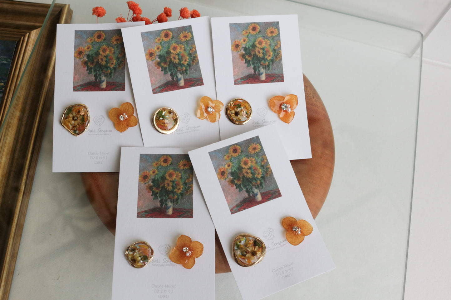 Monet Inspired Flower Earrings No.12 ピアスTitanium Pierce ひまわり