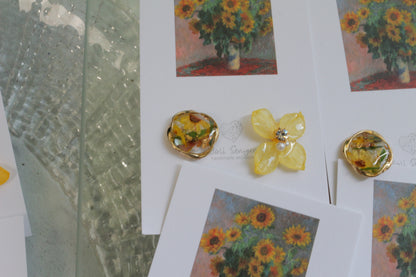 Monet Inspired Flower Earrings No.23 ピアスTitanium Pierce ひまわり