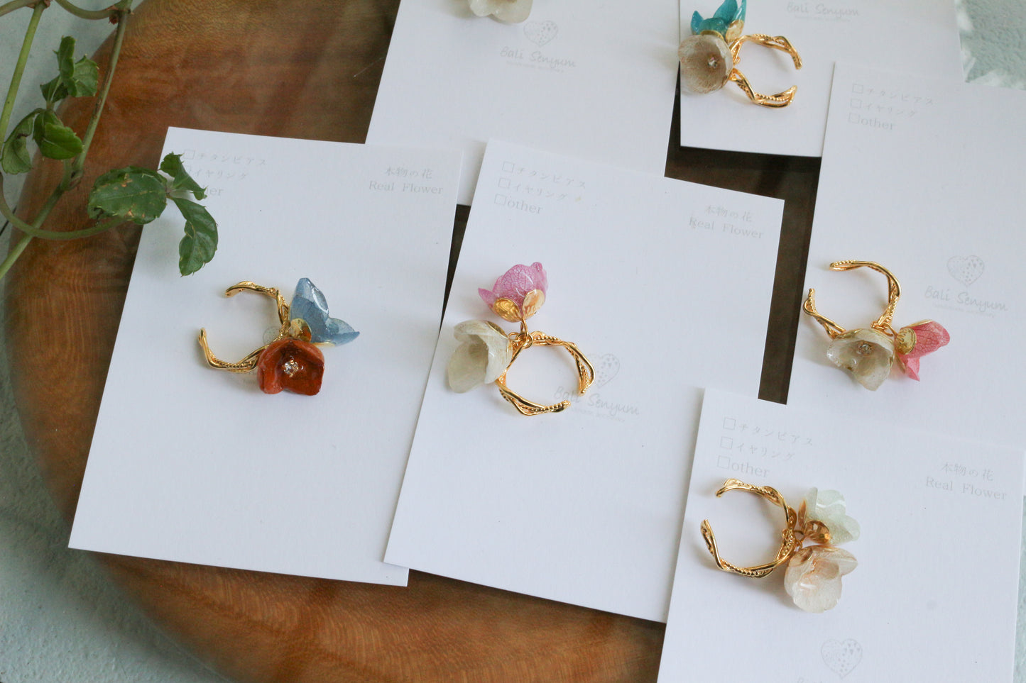 Double Hydrangea Ear-Cuff No.3