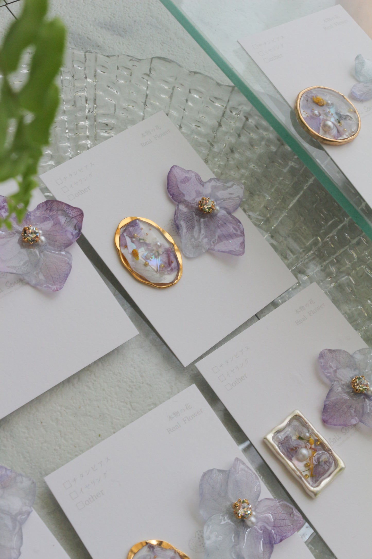 Hydrangea and Flower Medallion No.4 パーツ選べます。