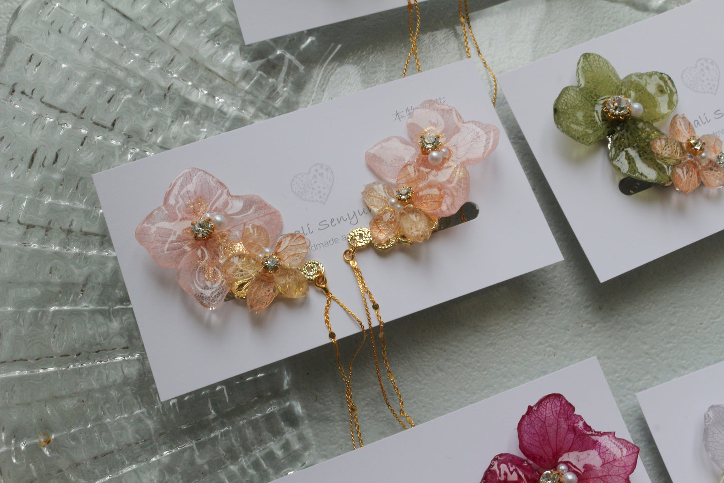 Hydrangea Flying Butterfly  No.55 - Clip-on(イヤリング）