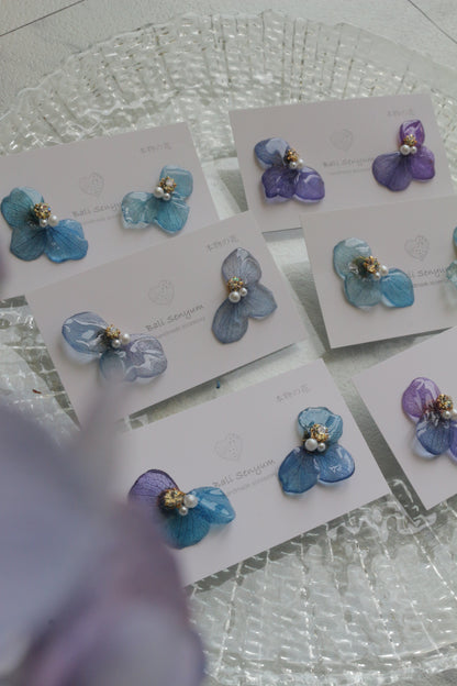 Hydrangea Wing No.145- Titanium Pierce(ピアス）