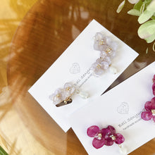 White moon stone & Hydrangea Earrings - Clip On  イヤリング No.2