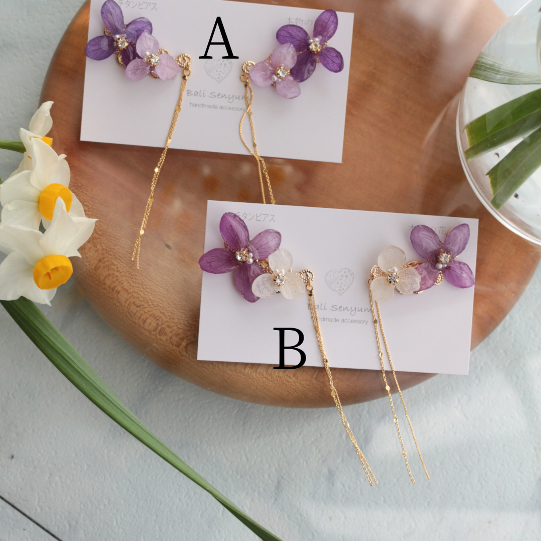 Hydrangea Flying Butterfly Earrings No.45 - Titanium Pierce(ピアス）