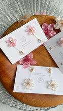 Someiyoshino Sakura Earrings with Hanging Sparkling Gem