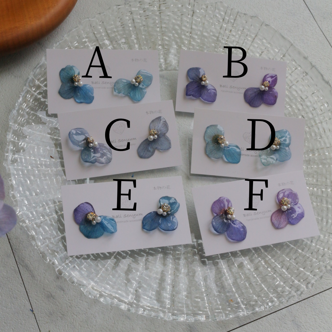 Hydrangea Wing No.145- Titanium Pierce(ピアス）
