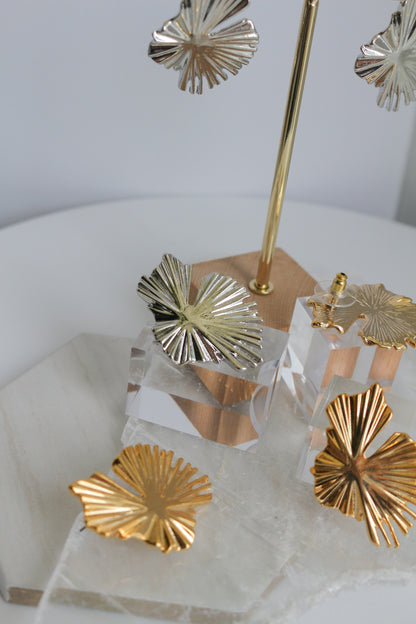 Lily Pad Metal Pierce Earring No.2 〜Sakkoly