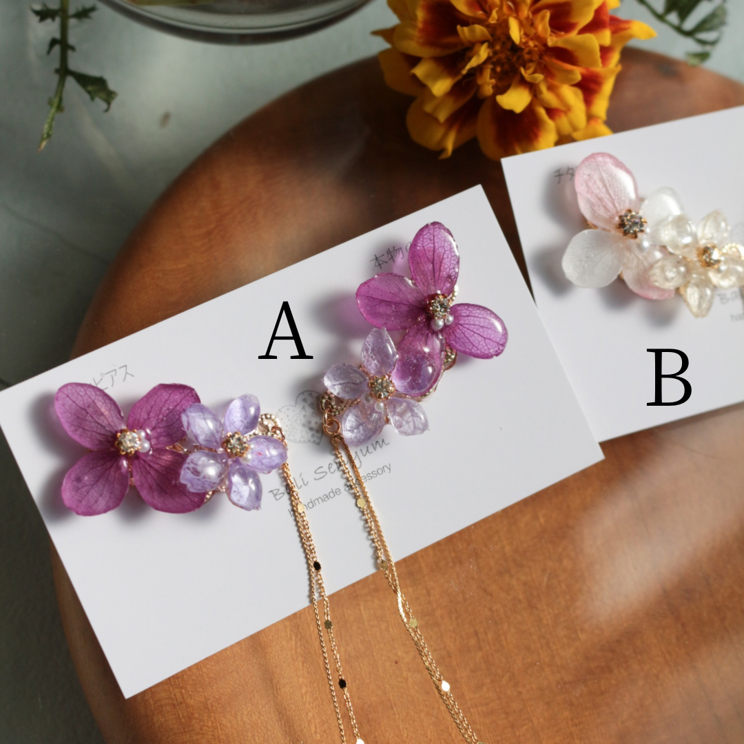 Hydrangea Flying Butterfly Earrings No.41 - Titanium Pierce(ピアス）