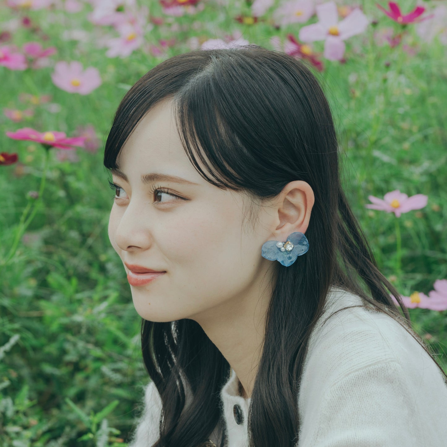Hydrangea Wing No.112- Titanium Pierce(ピアス）