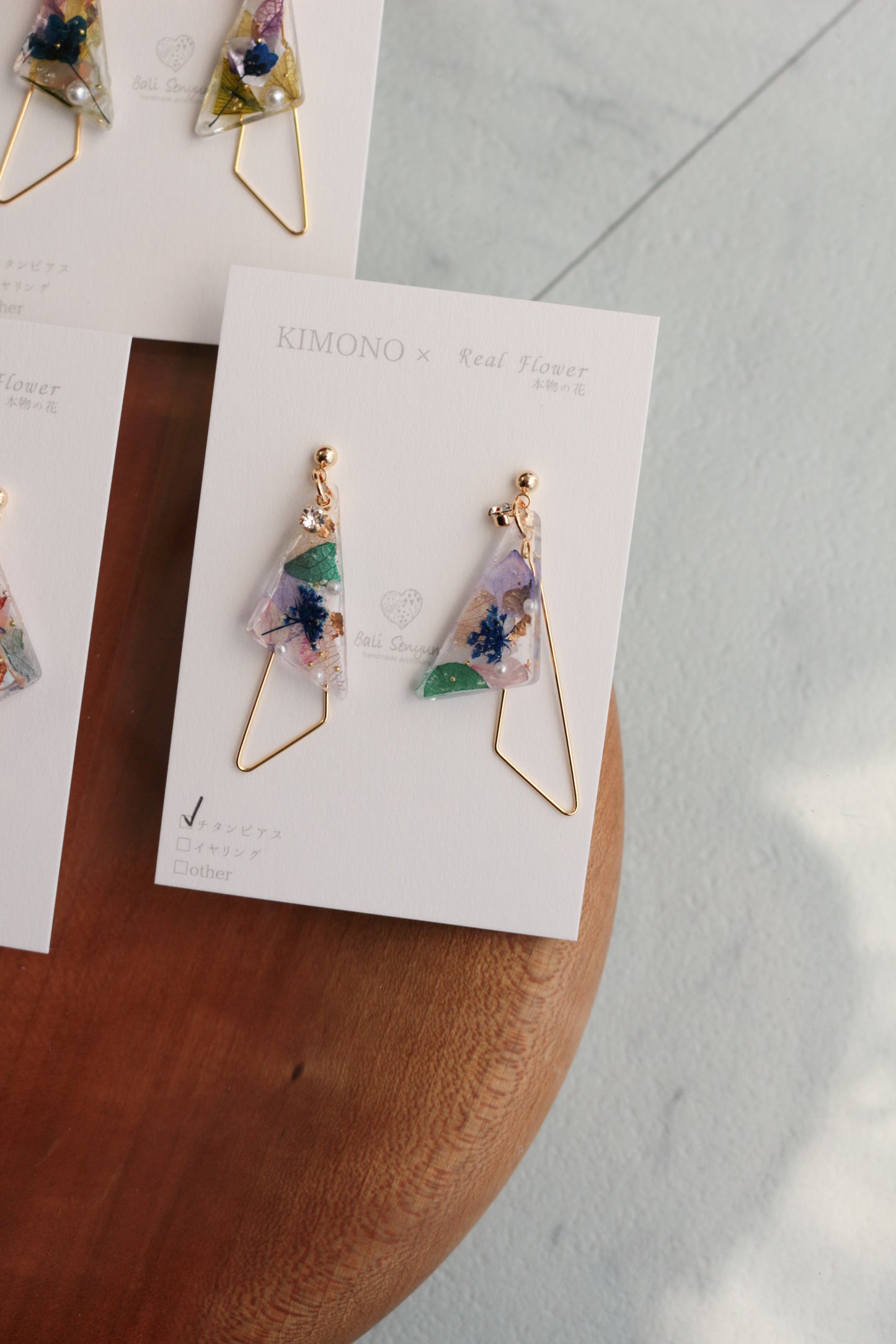Triangular Floral Earrings - KIMONO Art Jewelry No.2 ピアス or イヤリング