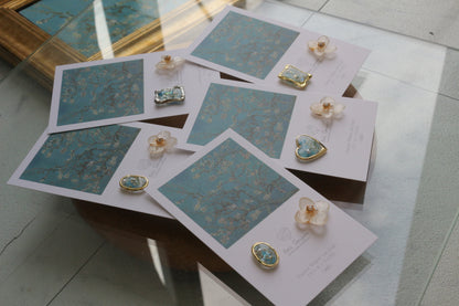 Gogh Inspired Flower and Medallion No. 1 Pierceチタンピアス - アーモンドの花