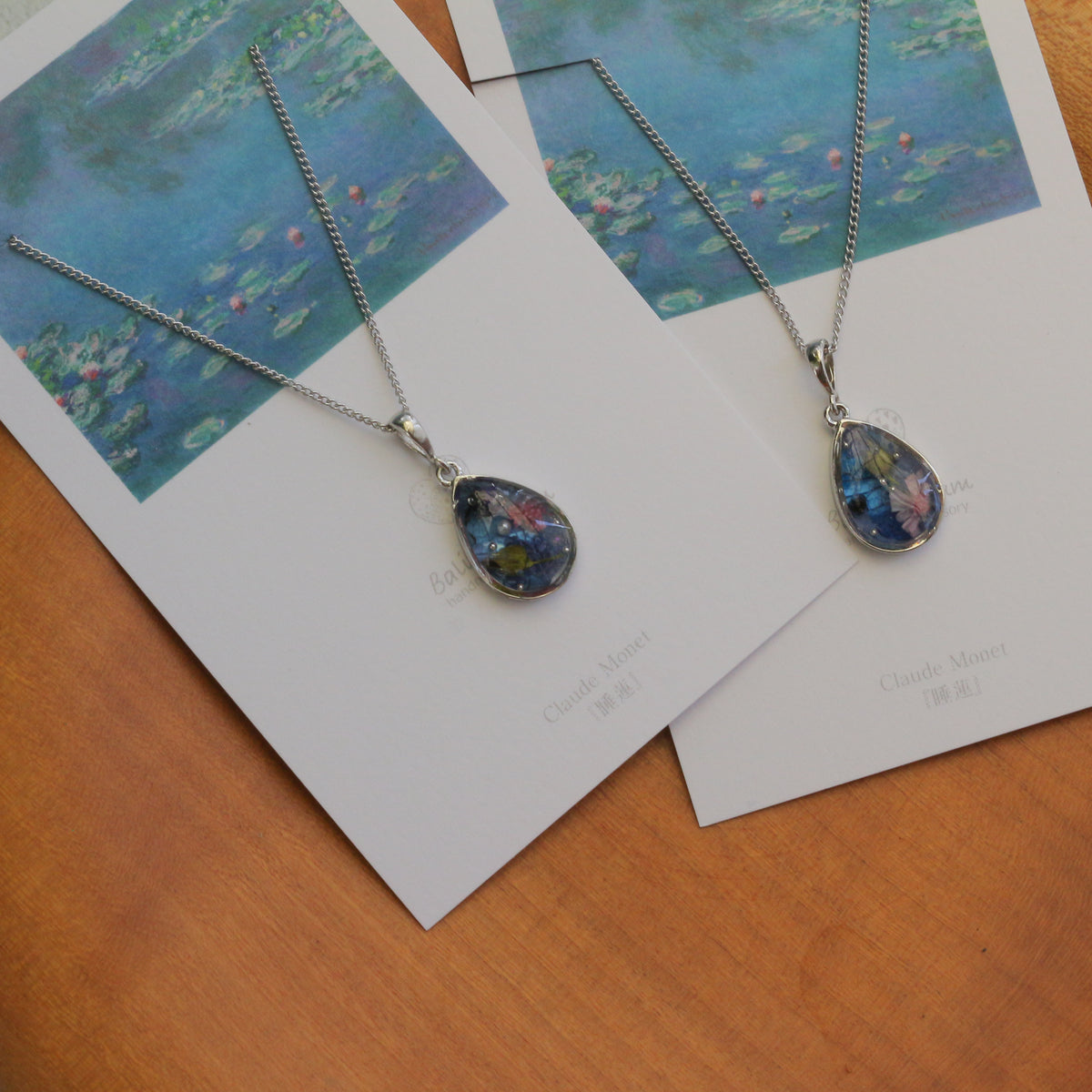 Claude Monet's Water Lilies Inspired Necklace - 睡蓮 ロジウムカラーネックレス