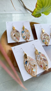 Leaf Earrings With Seasonal Flower Petals No.33