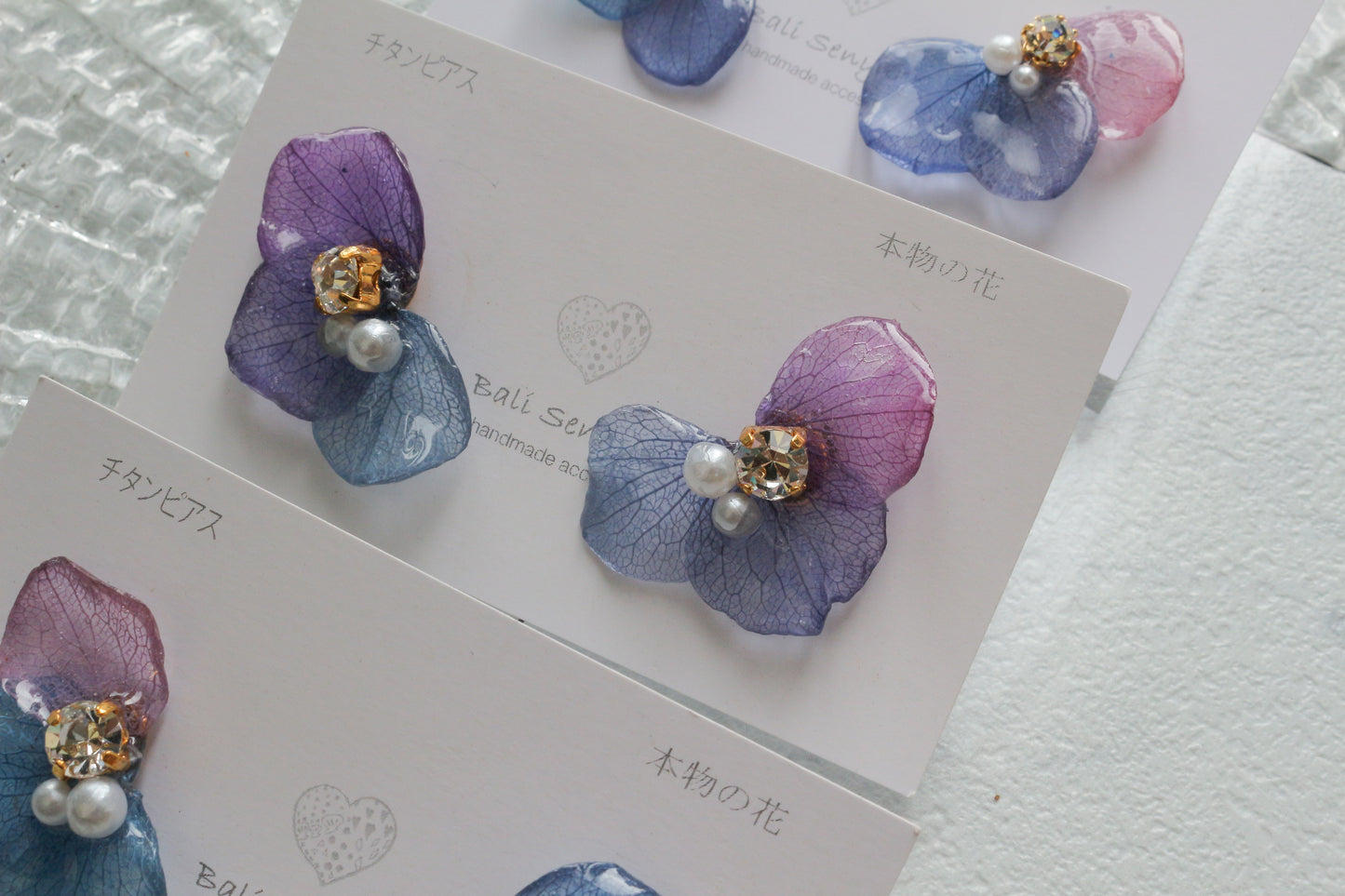 Hydrangea Wing No.143- Titanium Pierce(ピアス）