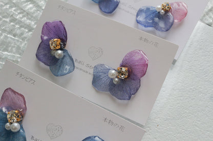 Hydrangea Wing No.143- Titanium Pierce(ピアス）