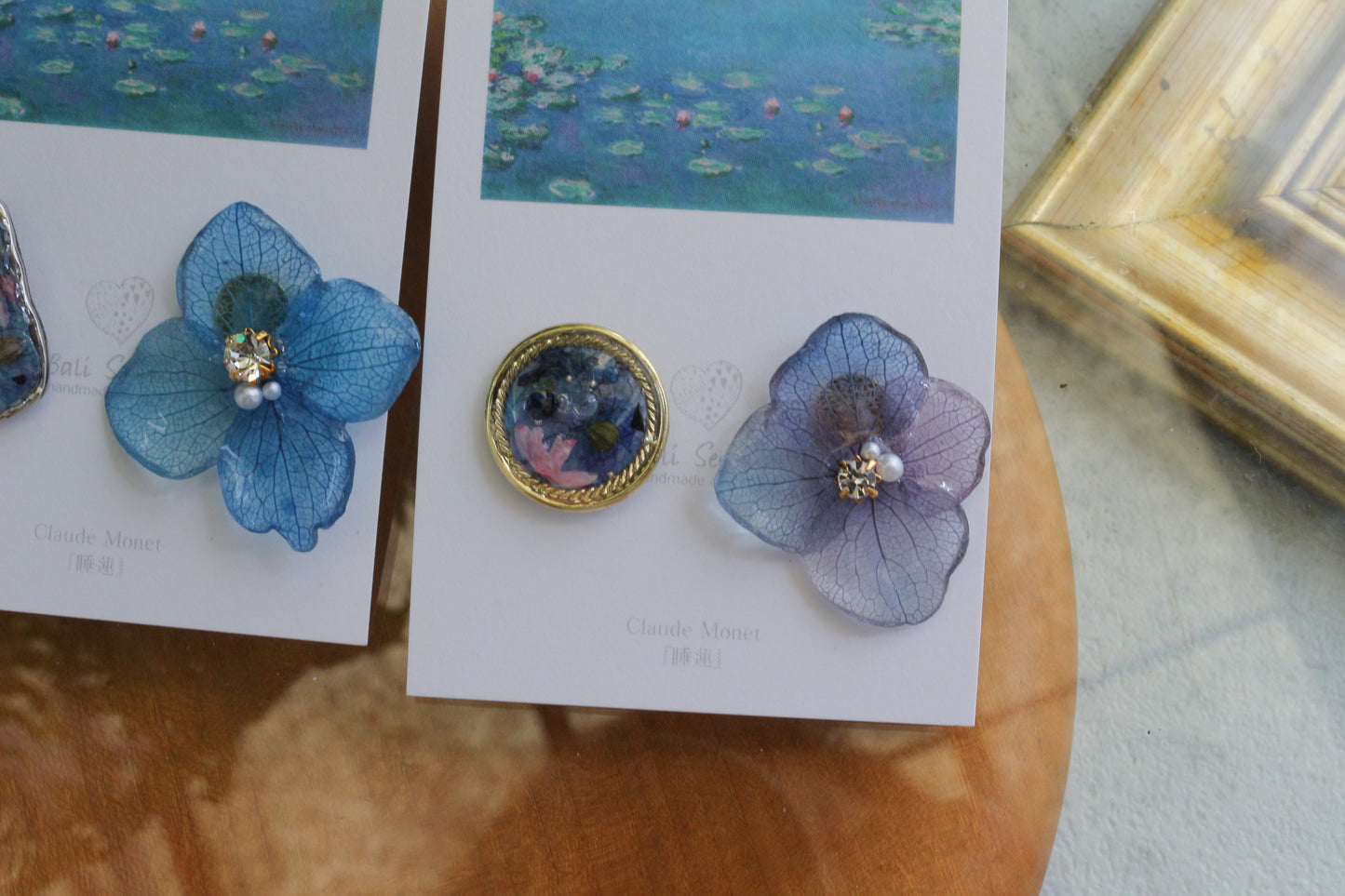 Monet Inspired Flower and Medallion No.34 ピアスTitanium Pierce 睡蓮