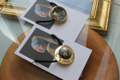 Vermeer Inspired Flower Hair tie  真珠の耳飾りの少女