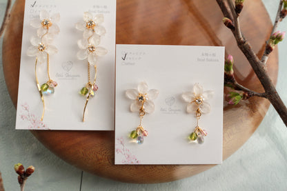 Real "Someiyoshino" Sakura Earring Kumamoto Homage- 緑桜の御衣黄   モチーフ