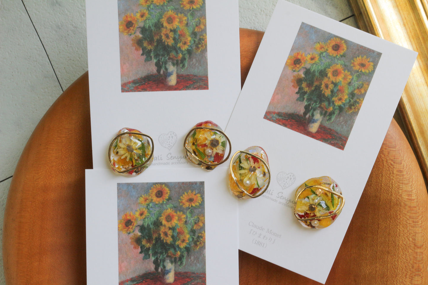 Monet Inspired Flower Medallion Earrings No.1 イヤリング Clip-on ひまわり