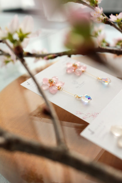 Someiyoshino Sakura Earrings with Hanging Sparkling Gem No.2 - 2026