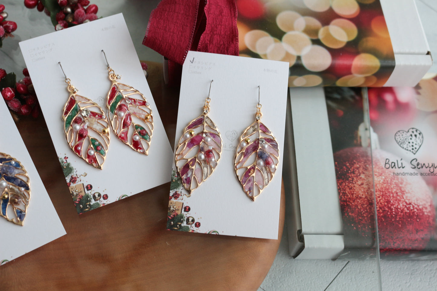 Christmas Leaf Earring