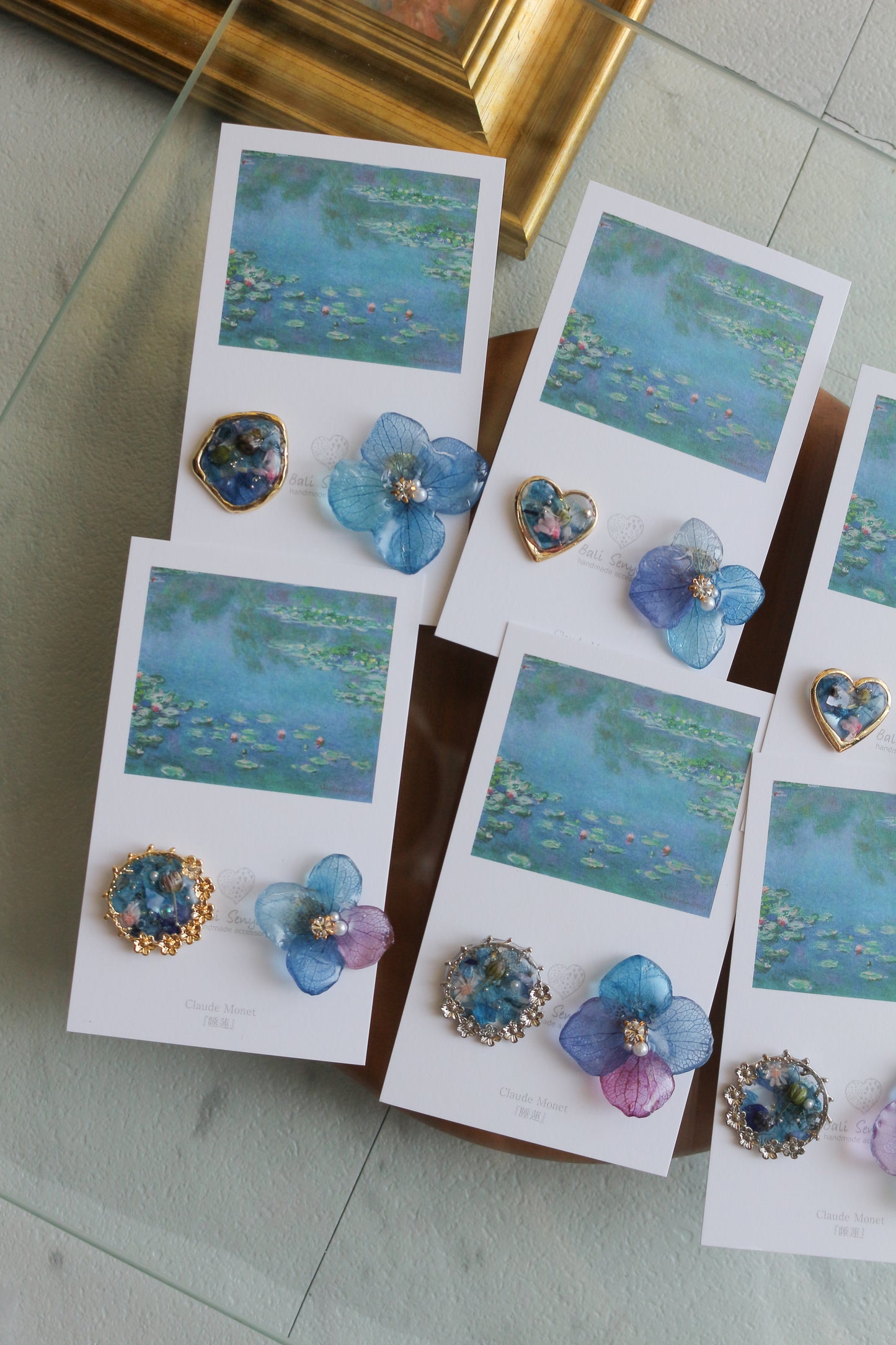 Monet Inspired Flower and Medallion No.12 ピアスTitanium Pierce 睡蓮